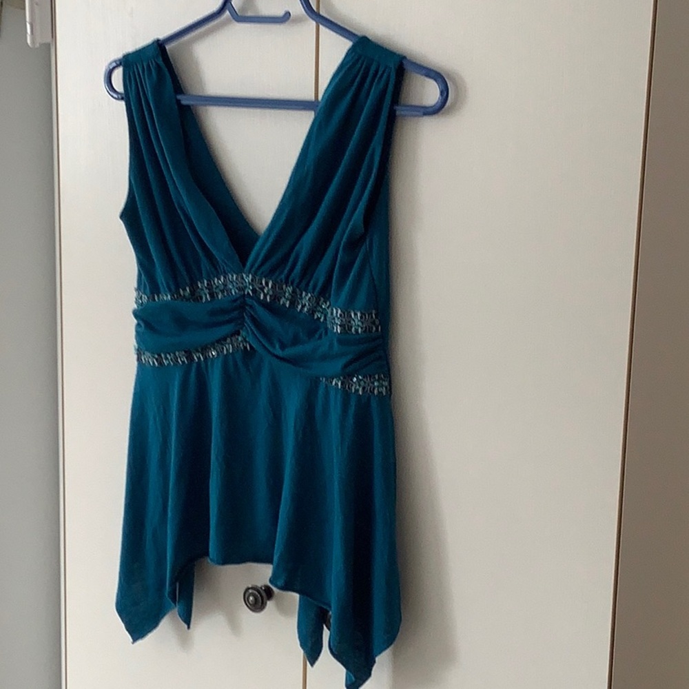 Summer sleeveless top with beadwork